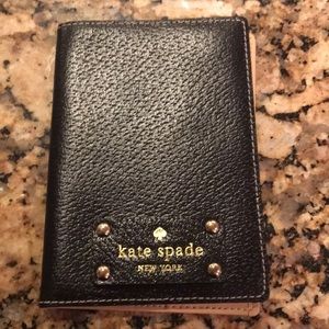 Kate Spade ♠️ passport holder